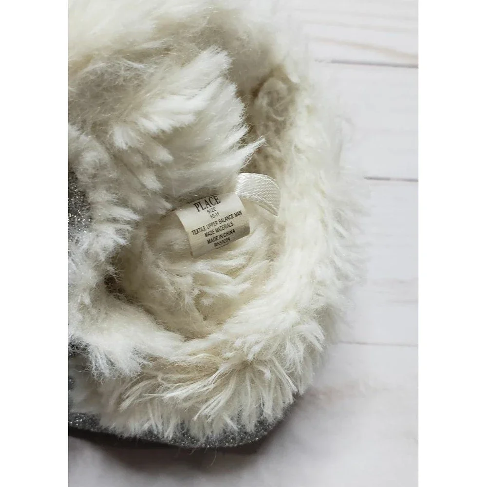 Girls Childrens Place Slippers 10/11